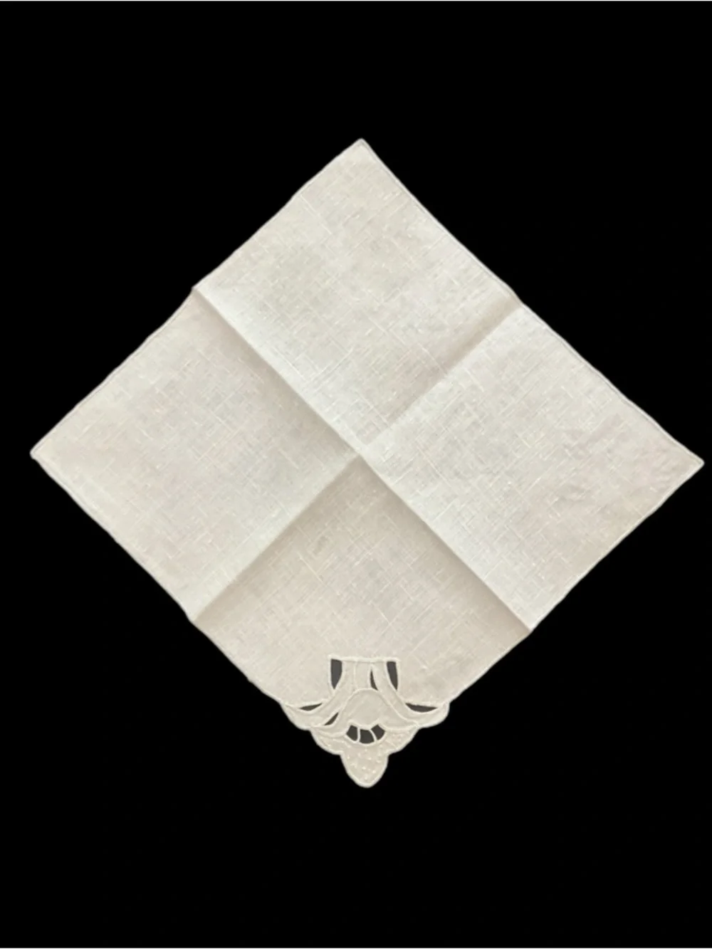 4 Cutwork Embroidery Cocktail Napkins